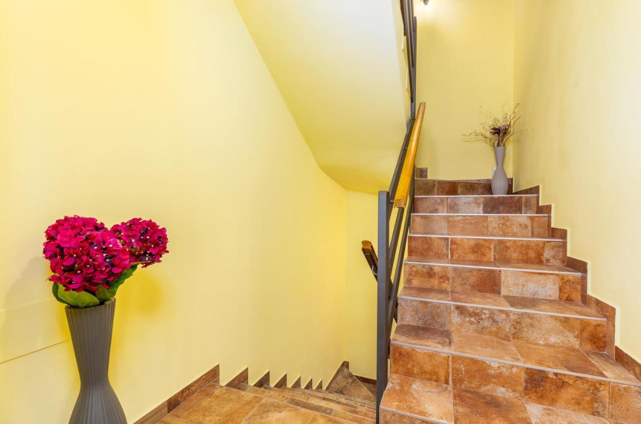 Apartmani Monte Pula Extérieur photo