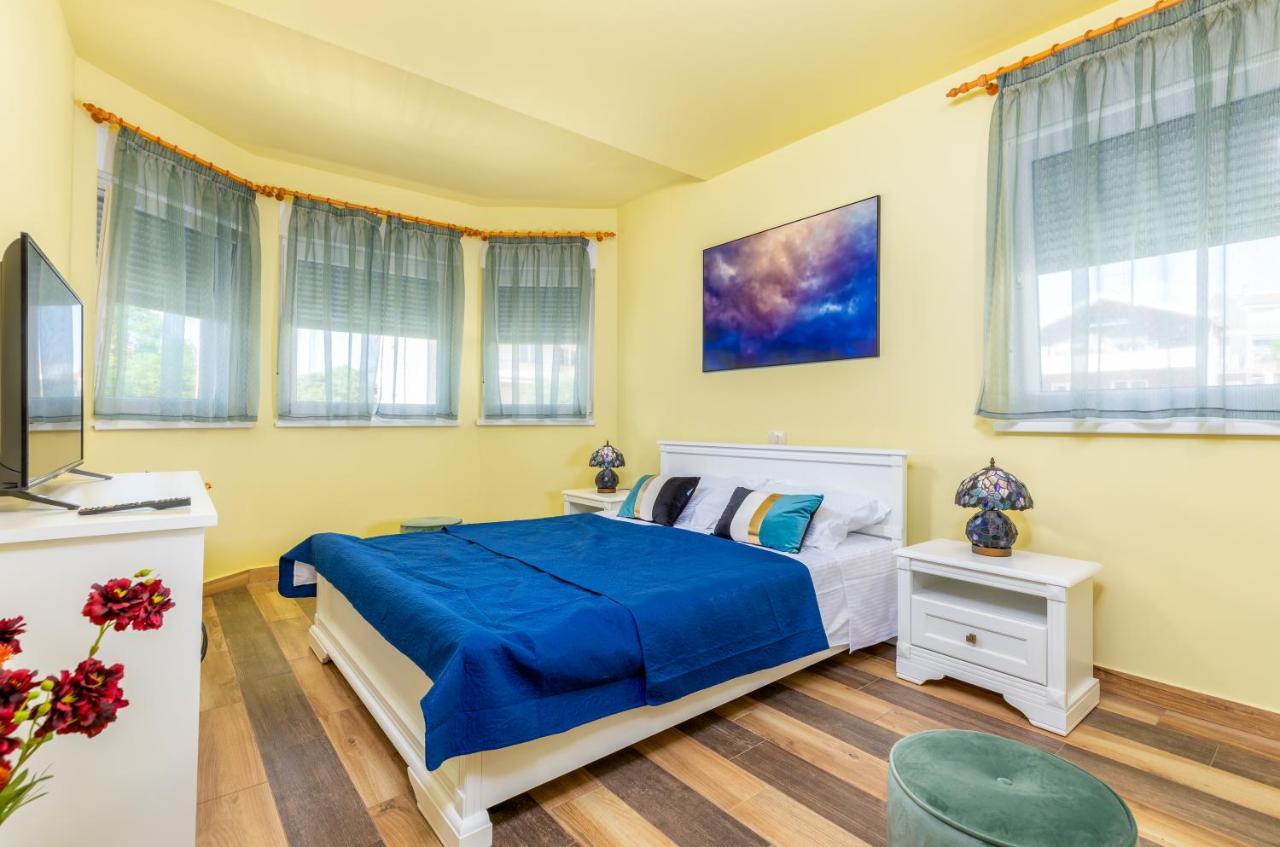 Apartmani Monte Pula Extérieur photo